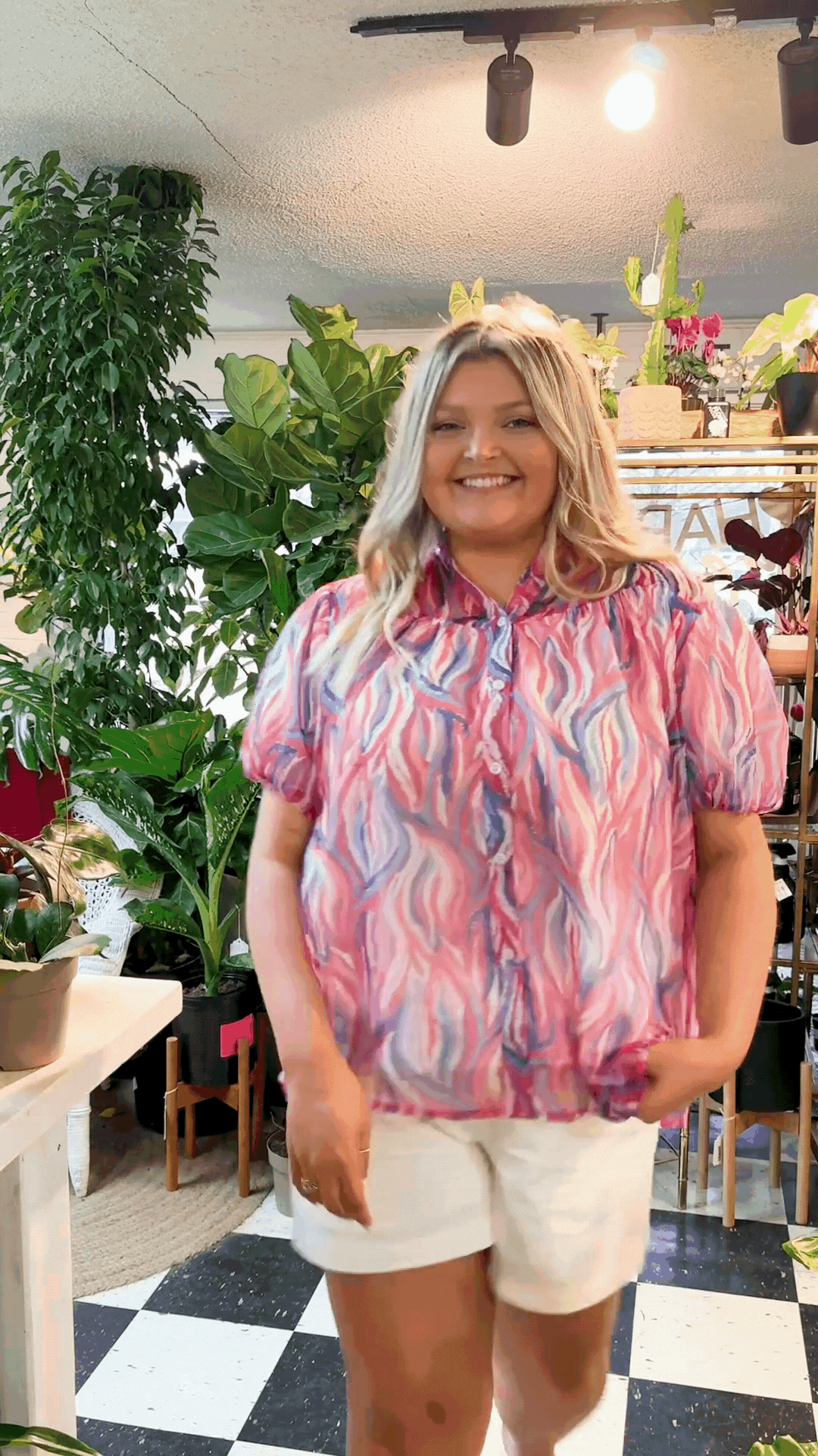 Abstract Stripe Puff Sleeve Blouse