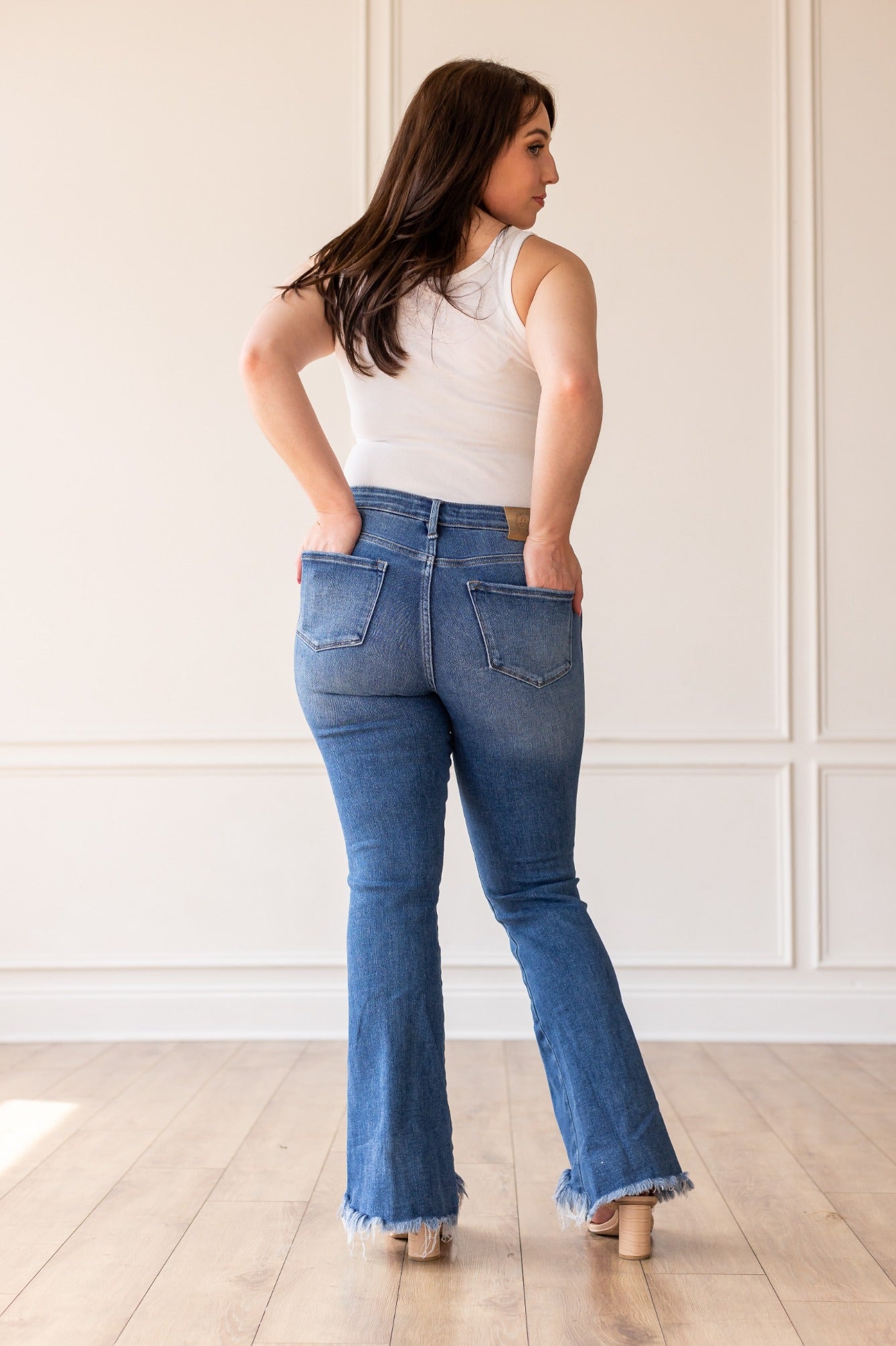 The Hannah Medium Wash Shark Bite Flares