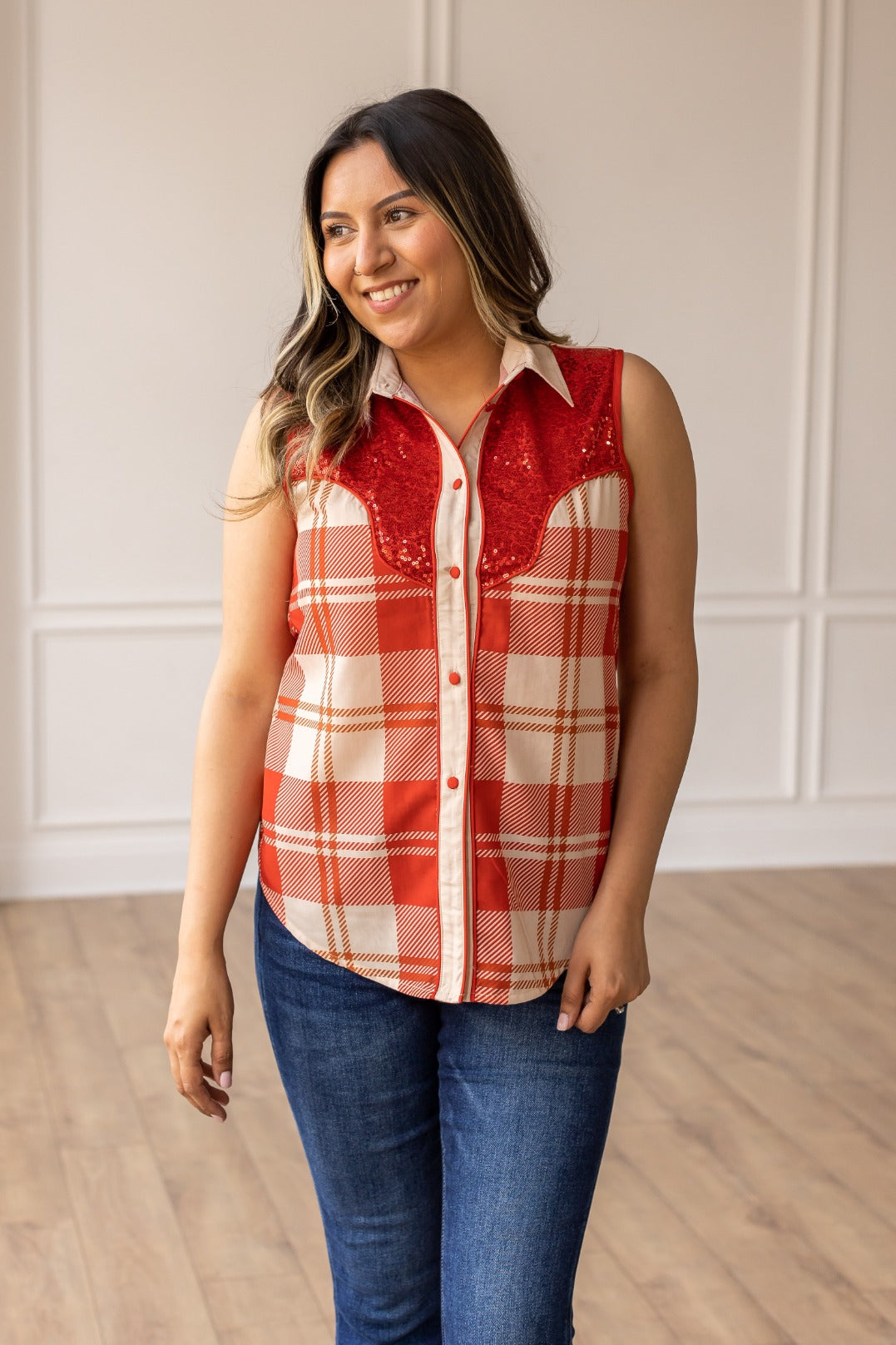 ‘Can I Get A Yee-Haw' Western Sleeveless Button-Up Shirt