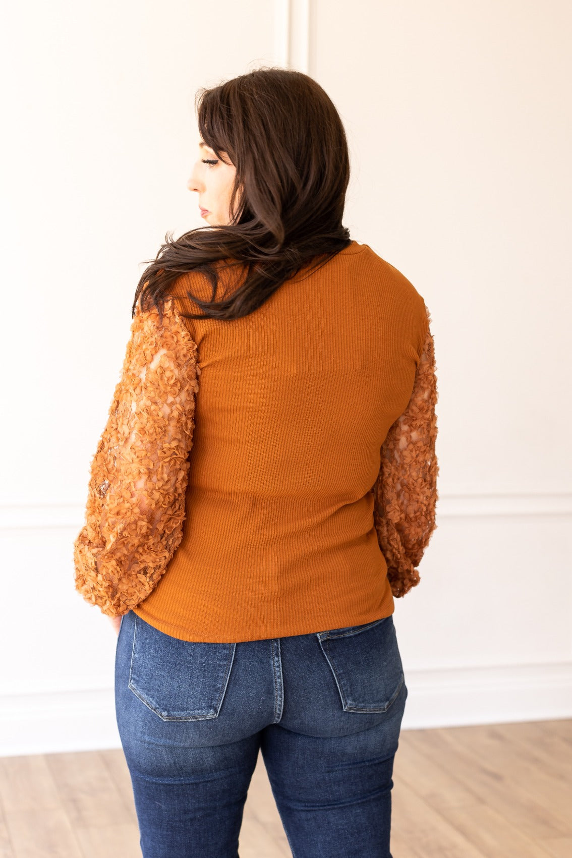 Miss Perfect Rust Floral Mesh Sleeve