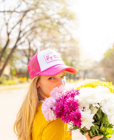 Checkered Flowers on Short Sleeves Ringer T-Shirt, White And Mustard