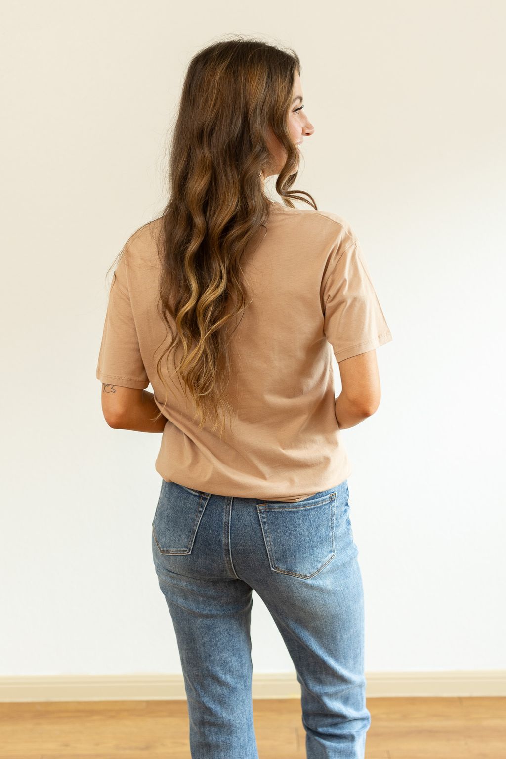 Toe Bug Tee, Taupe