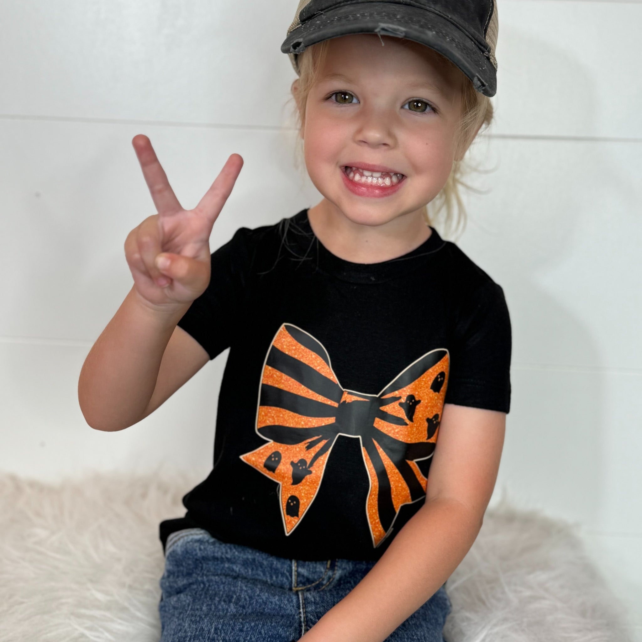 GIRLS High Ponytail Charcoal Hat with Beige Mesh