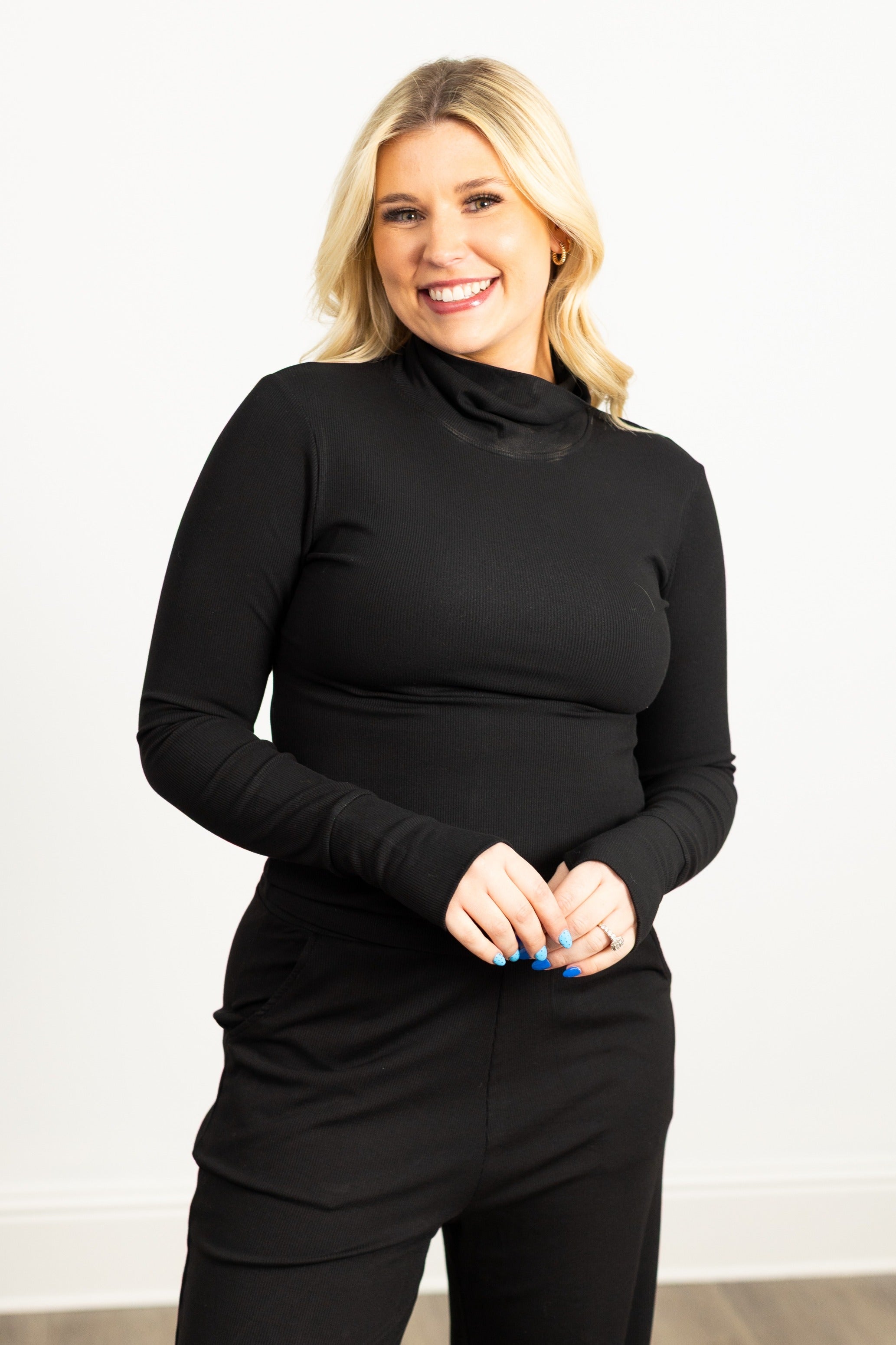 Ribbed Mock Neck, Black