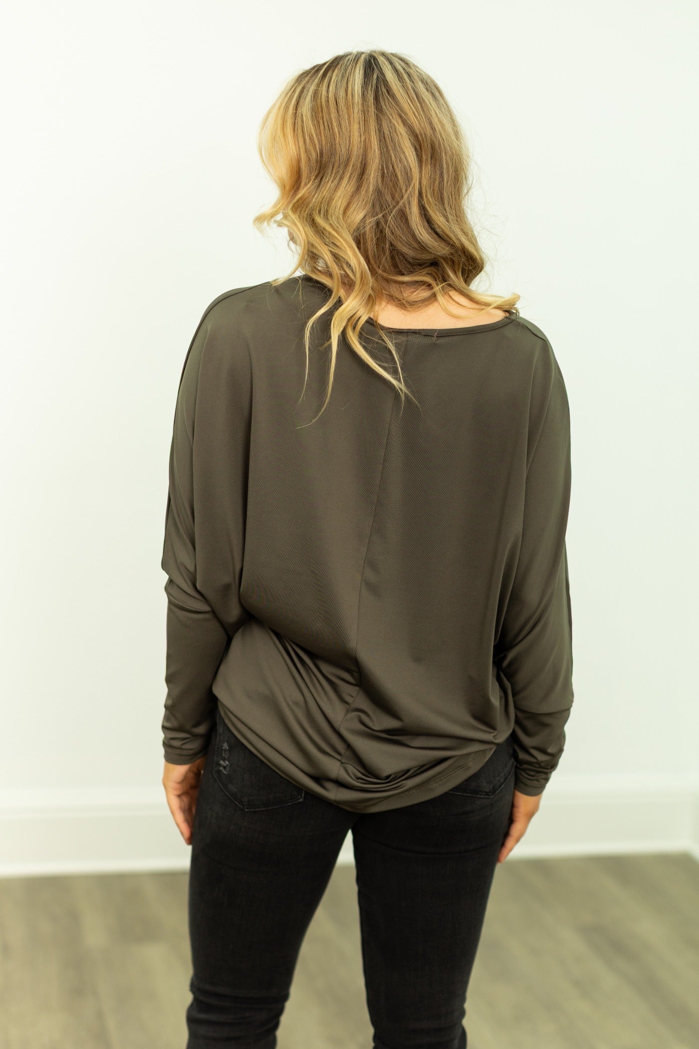 Long-sleeve Crewneck, Olive