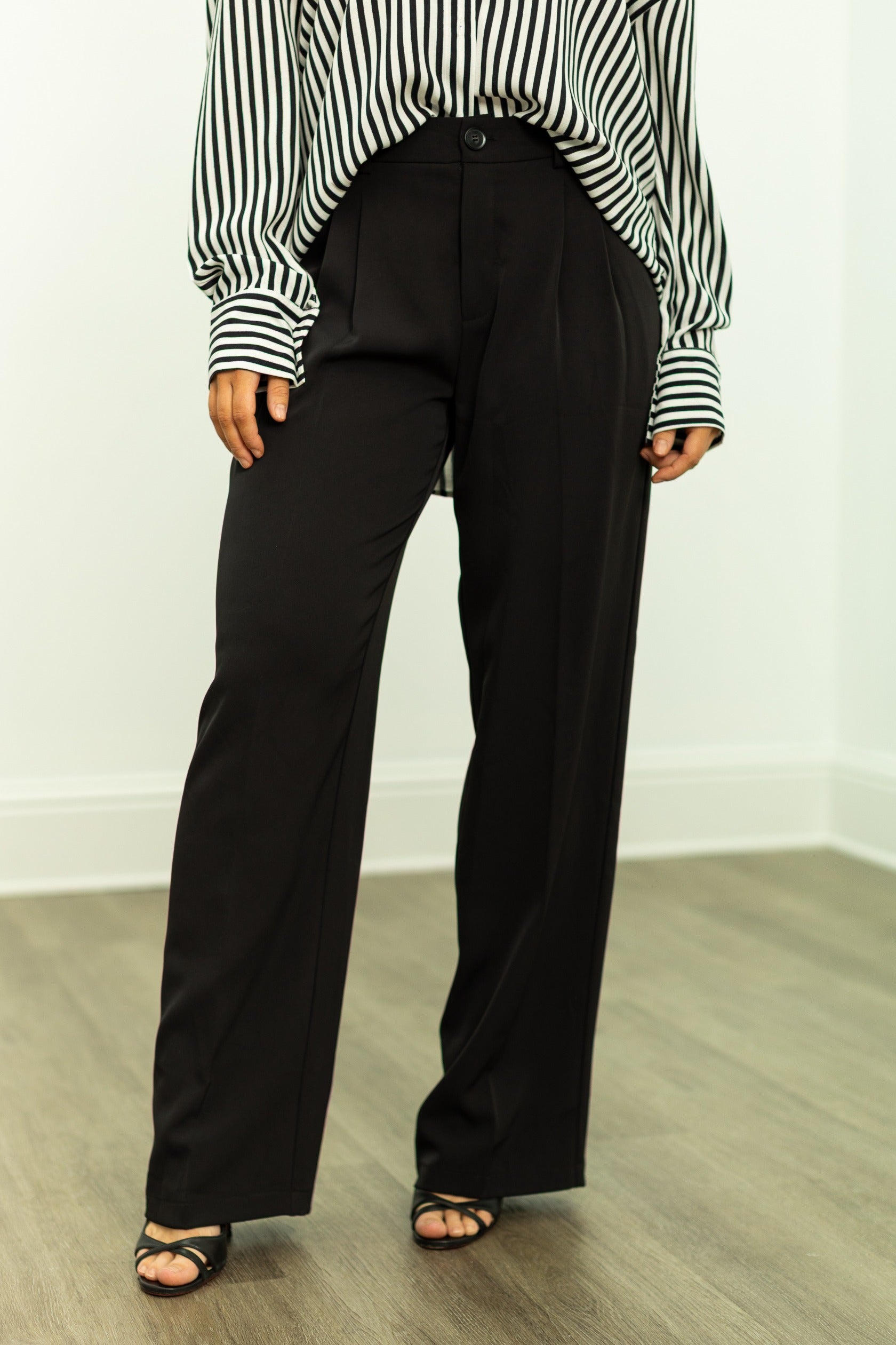 Pleat-Front Trousers, Black, detail