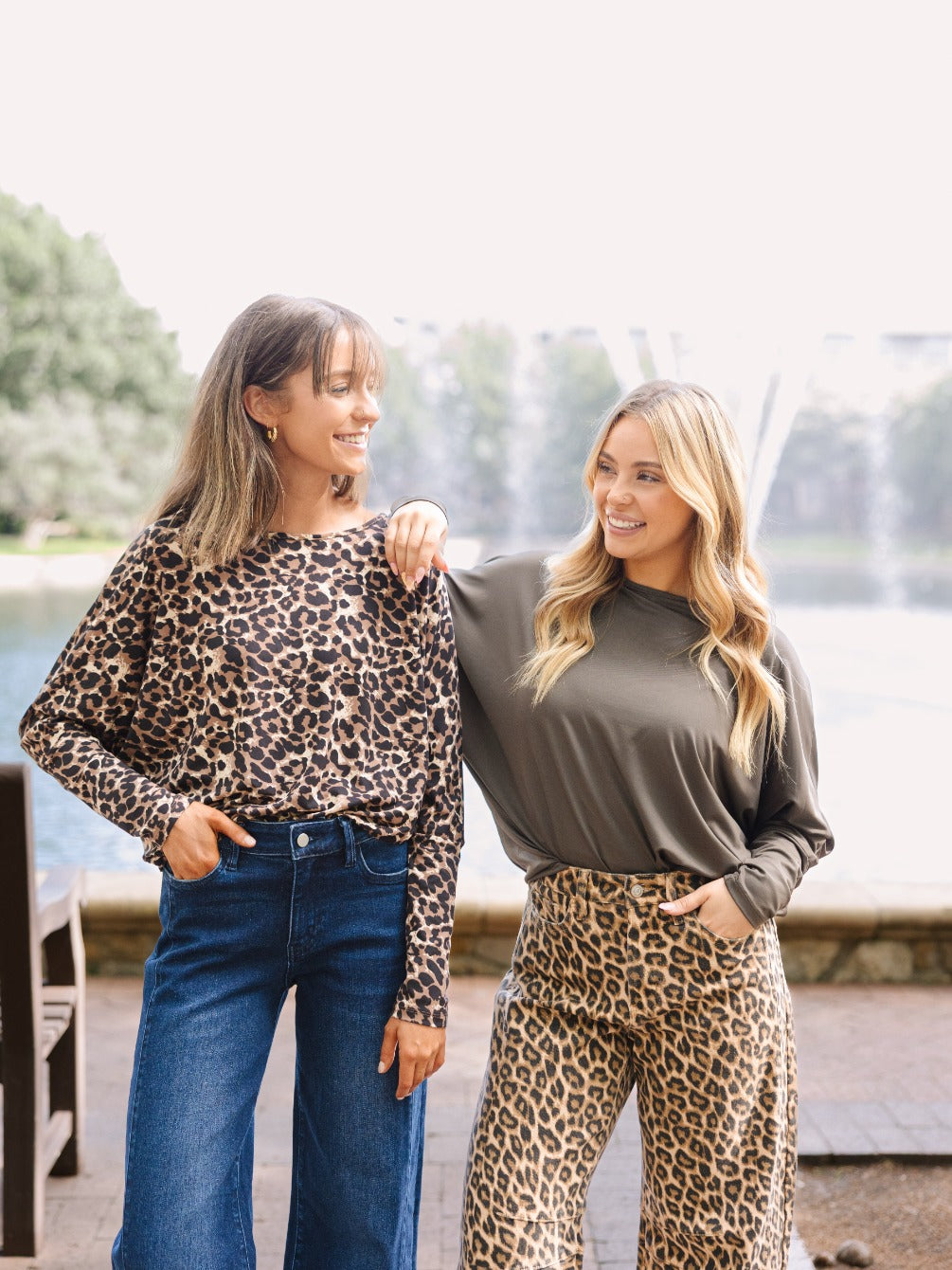 Long-sleeve Crewneck, Leopard