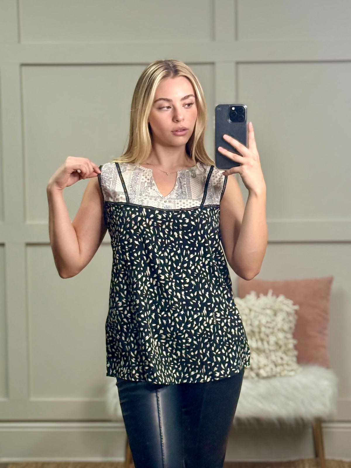Boho Breeze Blouse, Black & White - front view