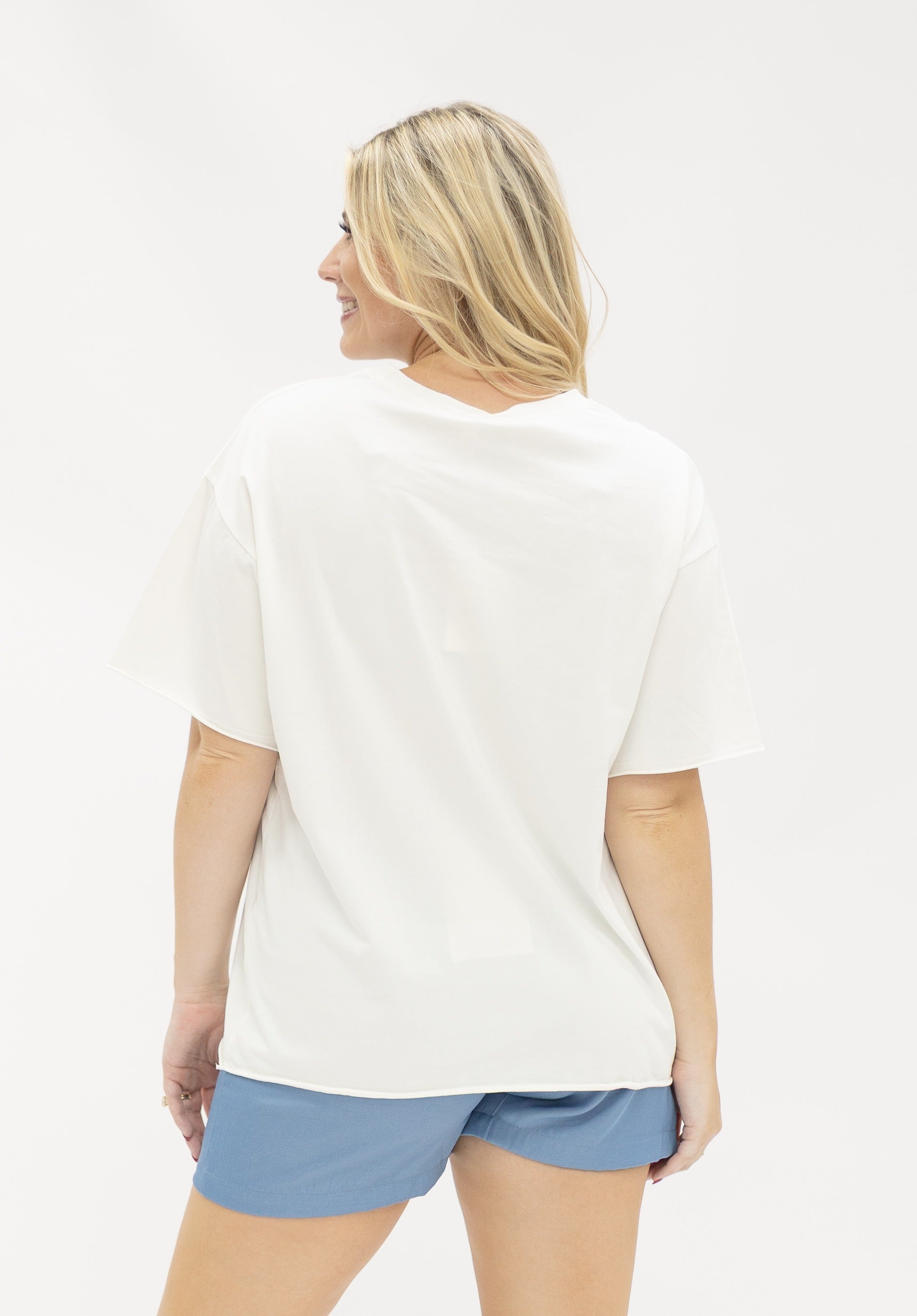 Mas Tequila Por Favor on White Relaxed Fit Tee