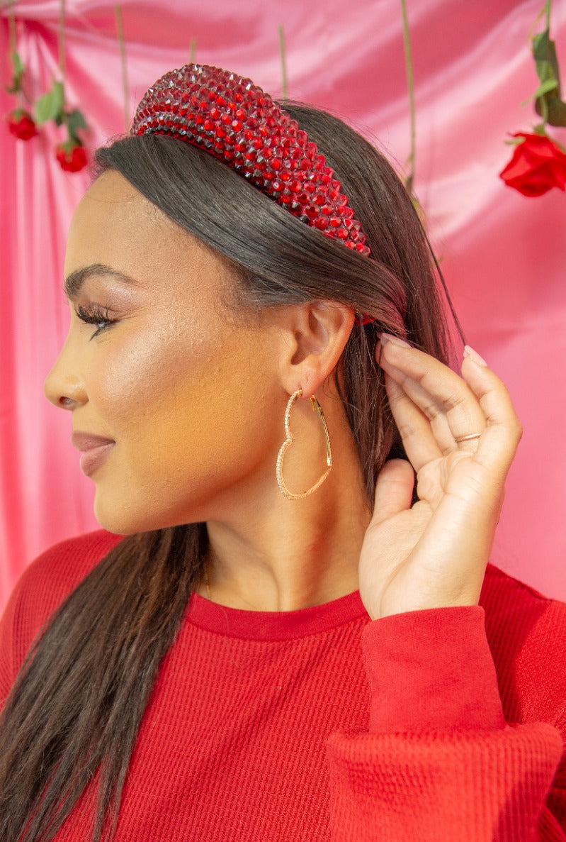 Passionate Embrace, Bold Heart-shaped Gold Earrings, Large