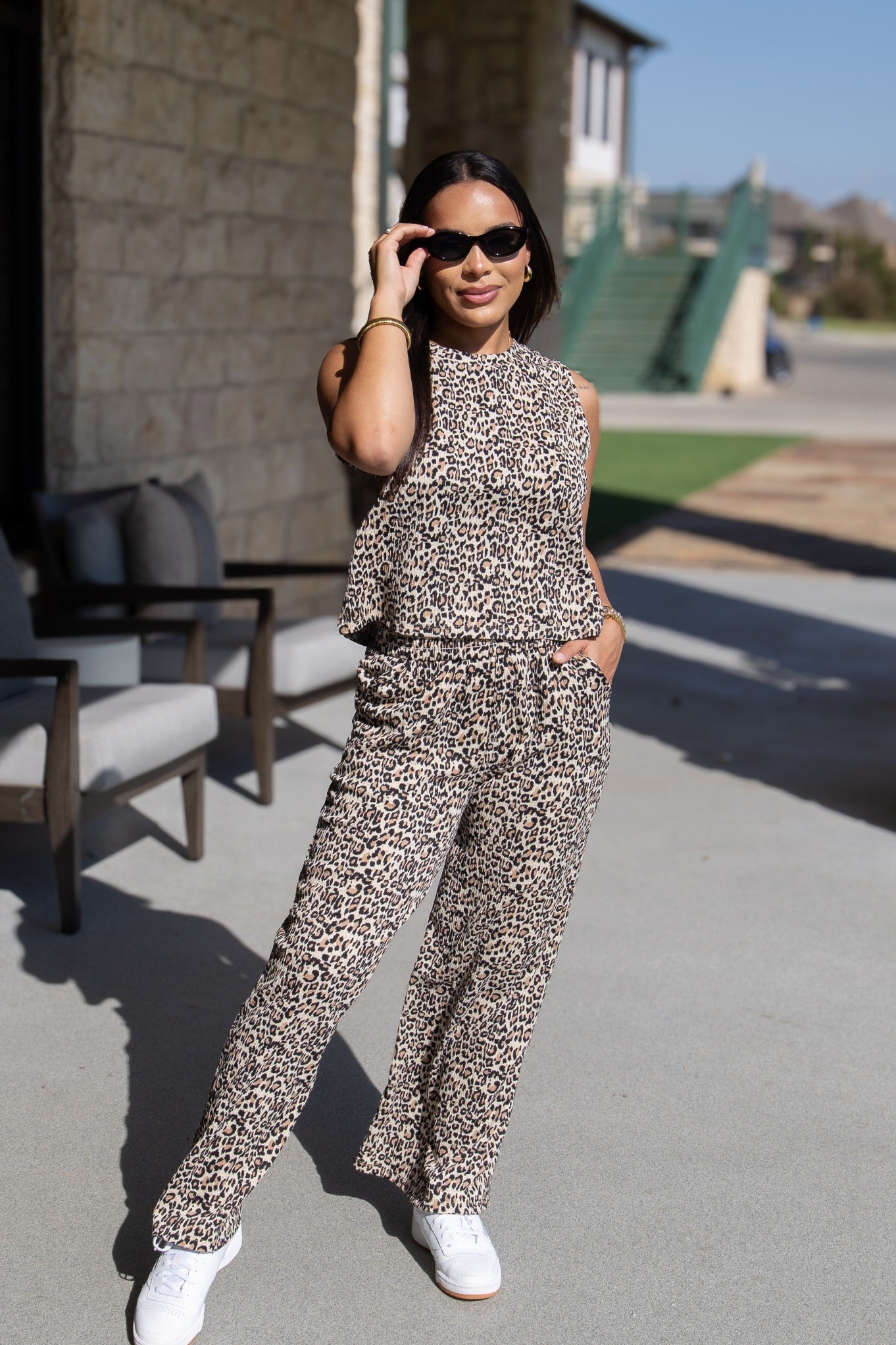 The Earhart Top, Leopard