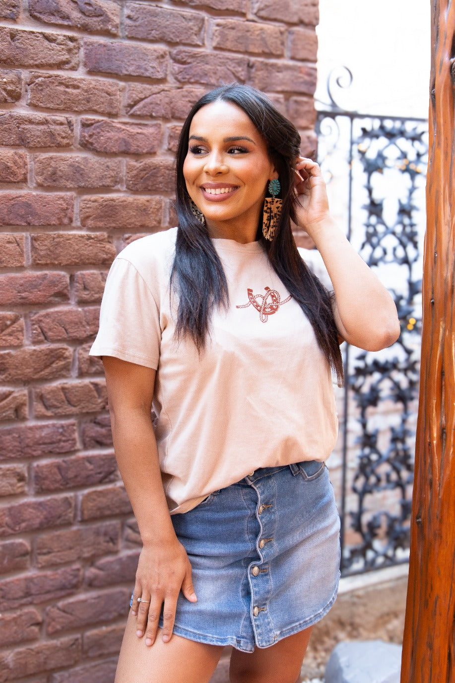 Horseshoe on Beige Tee Shirt