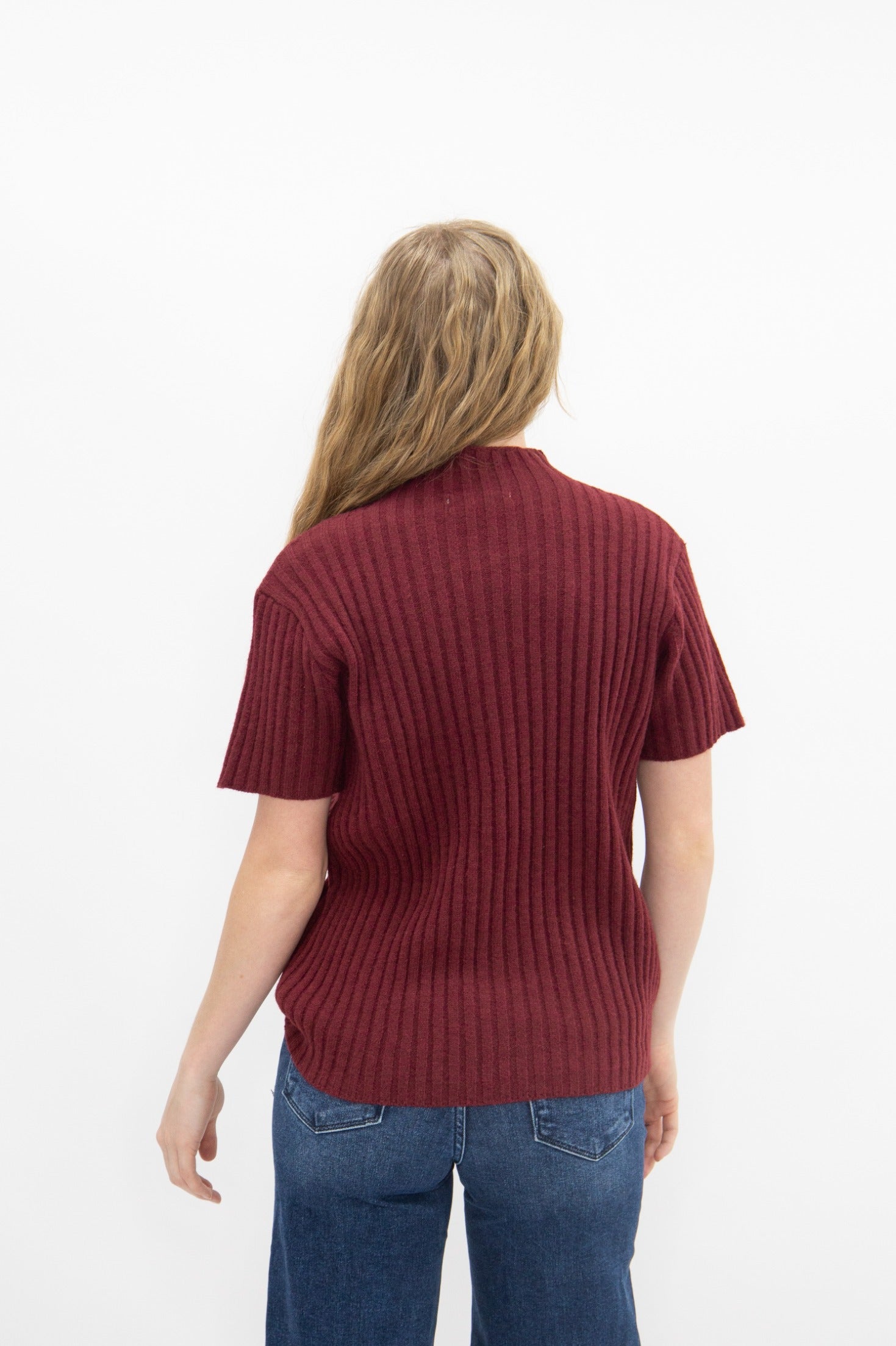 Mock Neck Short Sleeve Pullover, Maroon