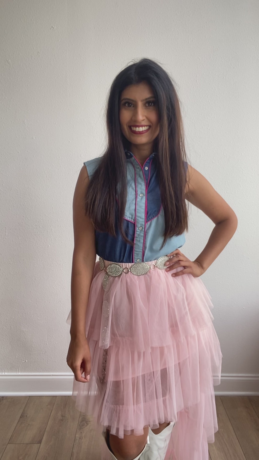 Sleeveless Pearl Snap Western Shirt