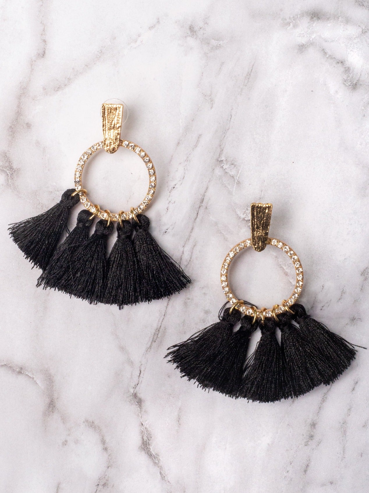 PARTY IN LA BLINGED CIRCLE STUD WITH BLACK TASSELS