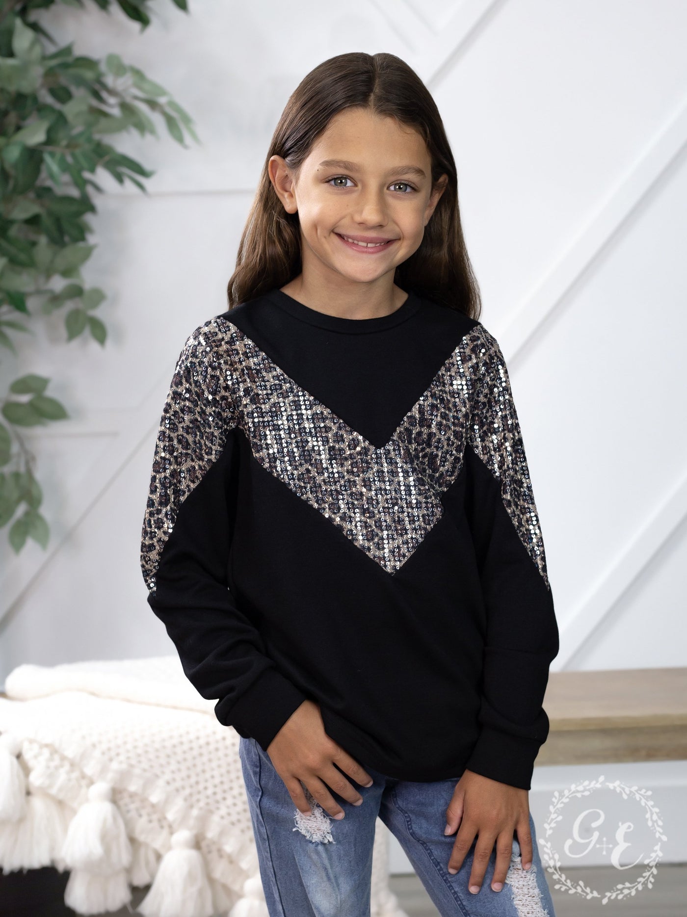 Girls' A Diva Named V Balloon Long Sleeve with Sequins, Leopard