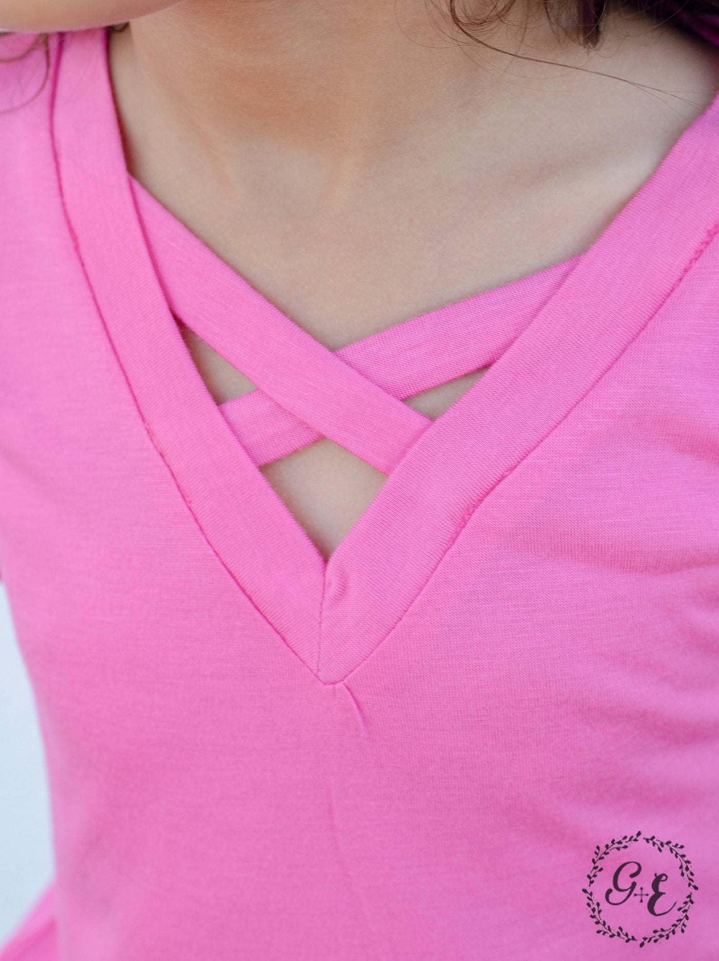 Girls' Tangled V-Neck Basics in Pink