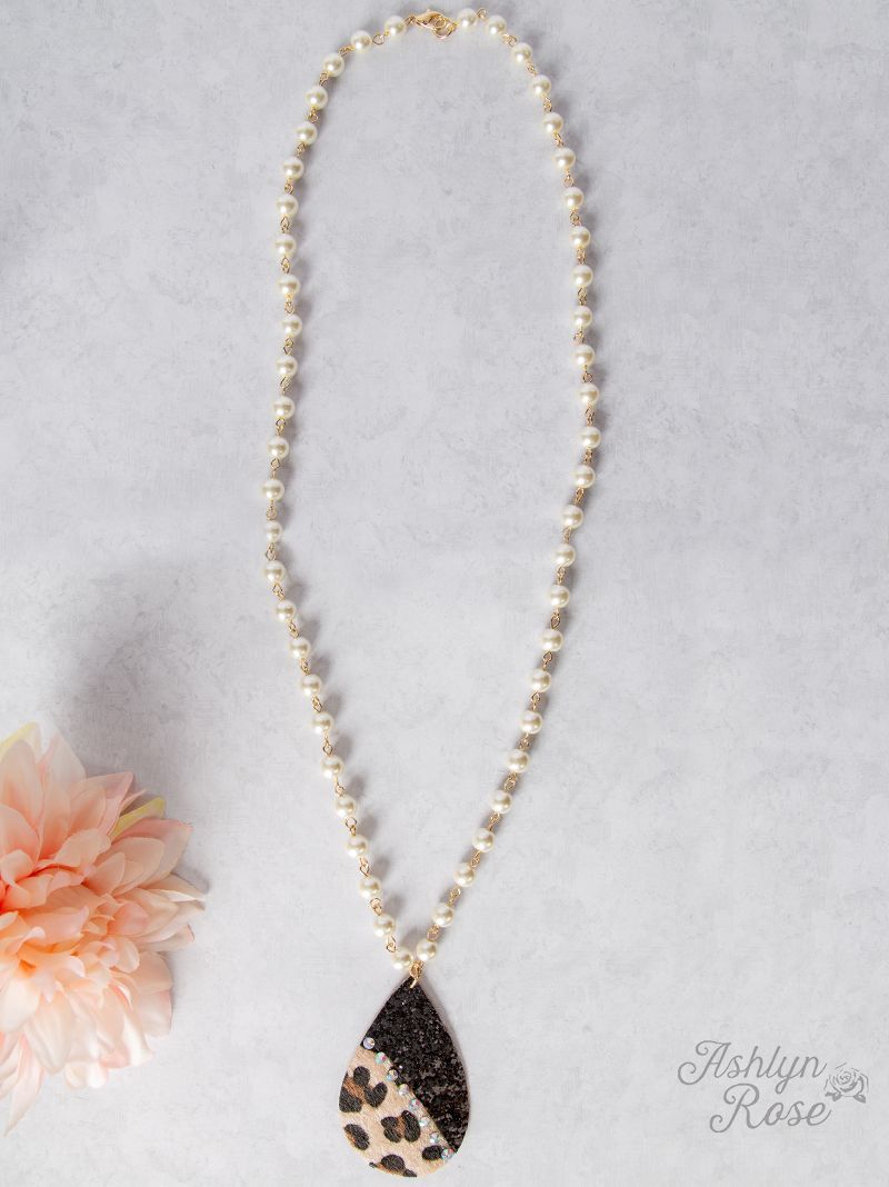 Split Between Shine and Grind Teardrop Necklace, Black